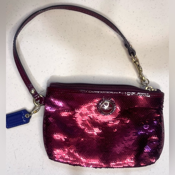 Coach Limited Edition Poppy Pouch - Picture 4 of 7